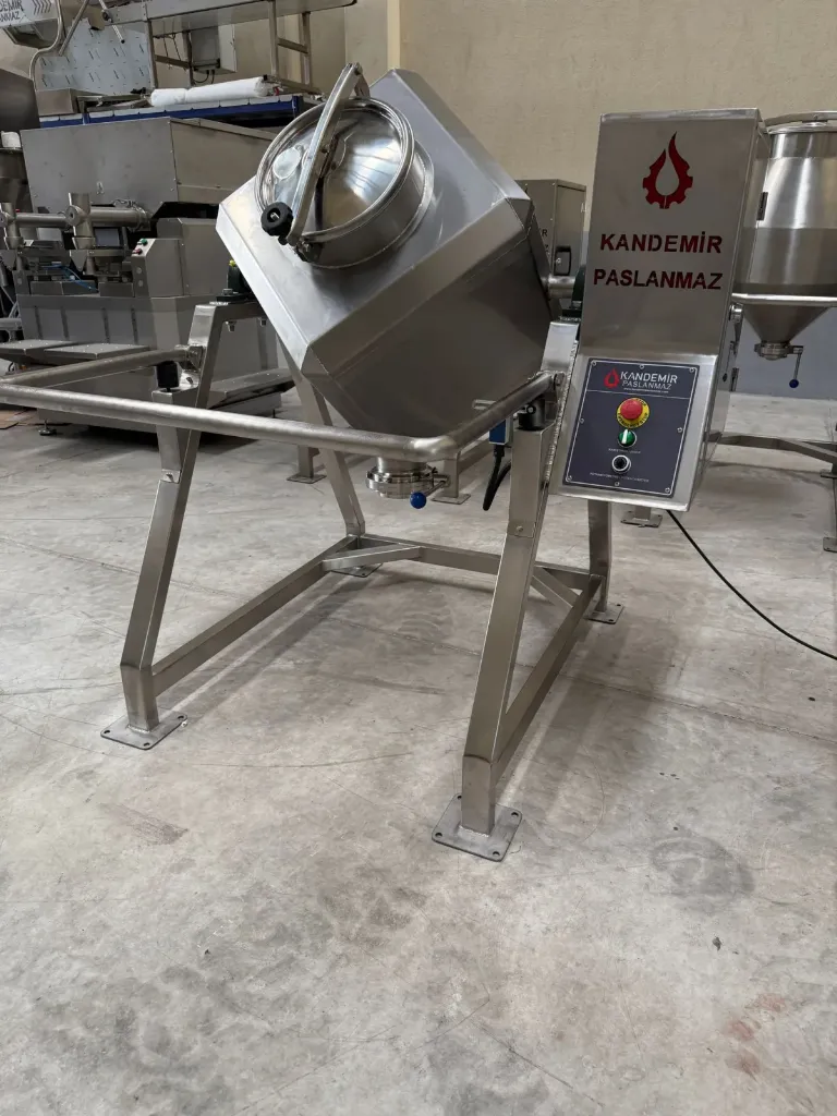 خلاط مساحيق مكعب 150 لتر KP-KTK 150